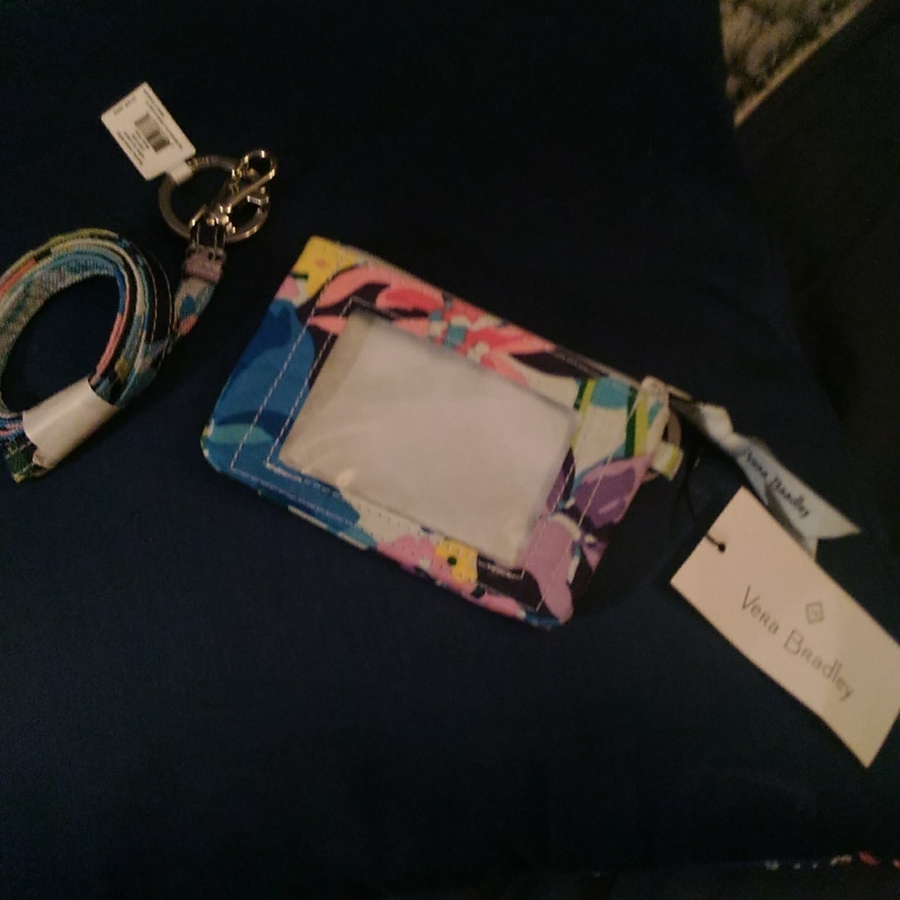 Vera Bradley Breakaway Lanyard in Paisley with zip ID case